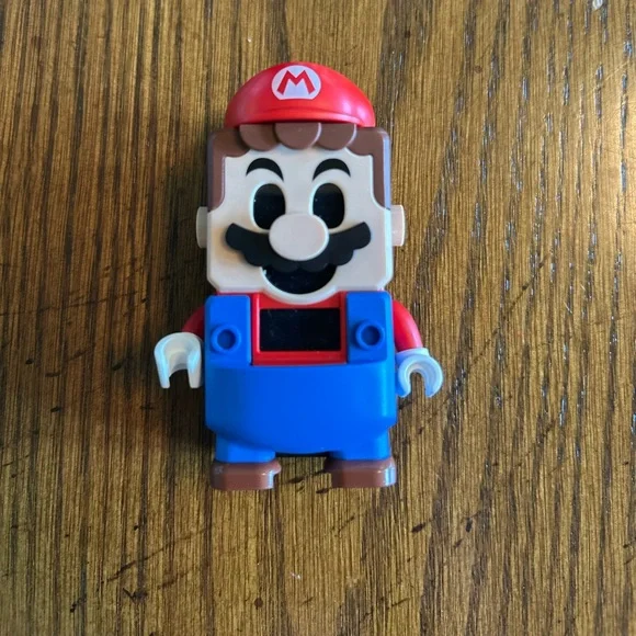 LEGO Mario Starter Course 71360 Super Mario Adventures Incomplete/Near Complete - Picture 8 of 10
